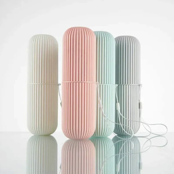 Portable toothbrush case