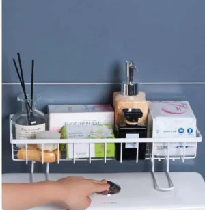 Easy-to-install bathroom shelf