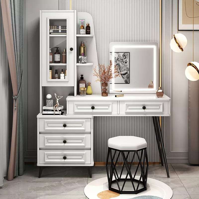Dressing Table with LED light (Inc Stool)