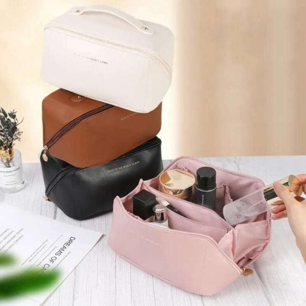 Multifunctional Waterproof Large Cosmetic Bag/Toiletries Travel Bag 