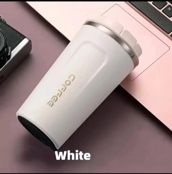 Stylish insulated bottle