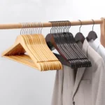 Wooden Clothes Hangers (Set of 10 Pieces) 6 Black and white wooden hangers