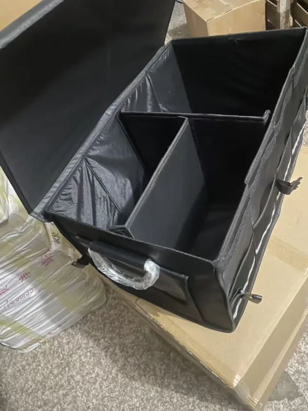 Foldable boot storage box