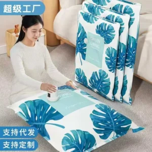 Vacuum compression bags with pump