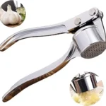 Garlic mincing tool