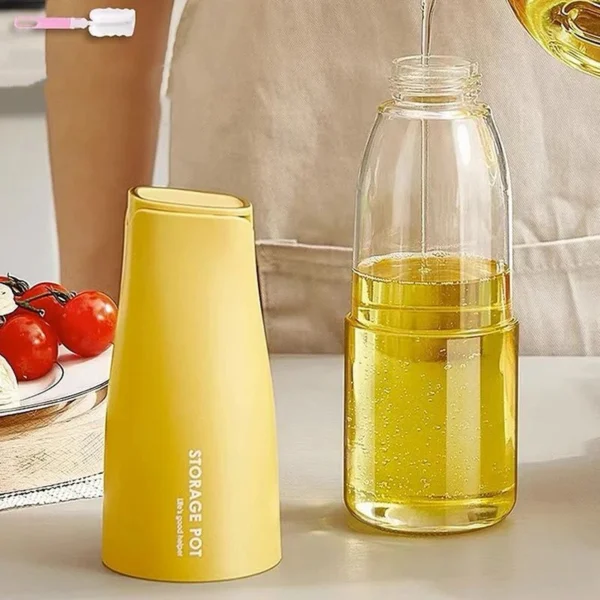 Automatic open-close oil bottle