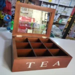 Wooden tea box with transparent lid