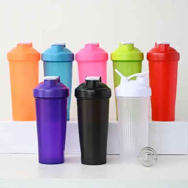 Protein shaker bottle