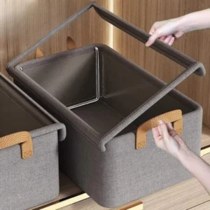 Collapsible Fabric Organizer with a Cover 1 Fabric Organizer with a Cover