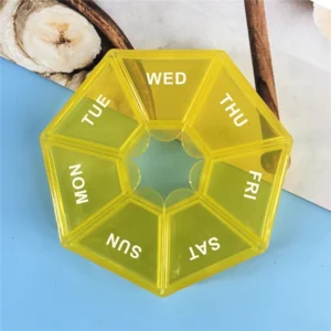Weekly pill organizer