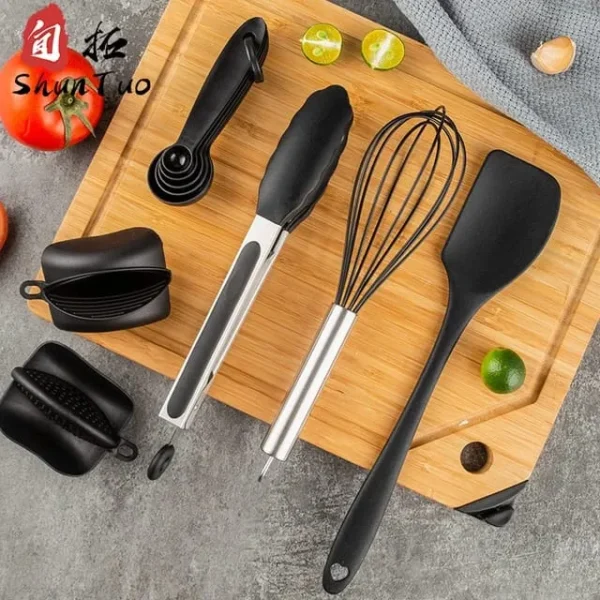 Silicone cooking spoons