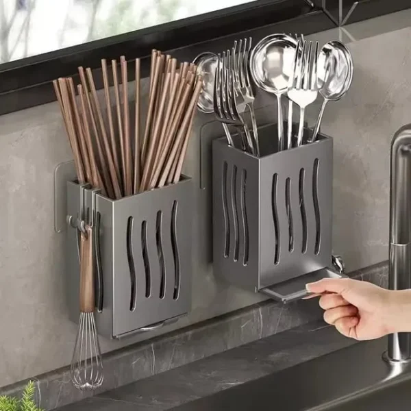 Space-saving utensil holder