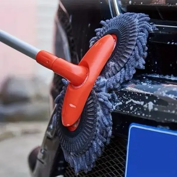 180-degree car wash brush