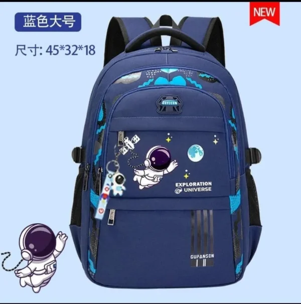 Large capacity astronaut school backpack