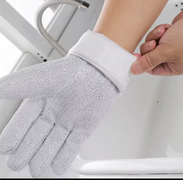 Waterproof cleaning gloves