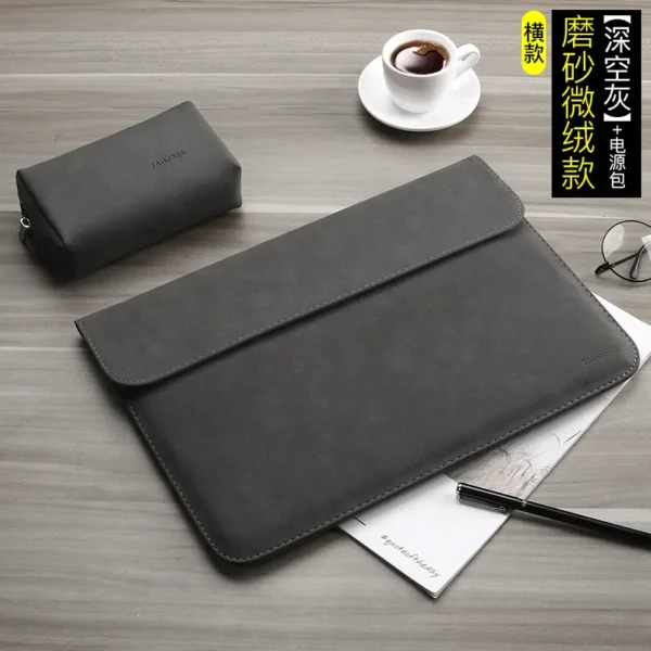 Slim and lightweight laptop cover