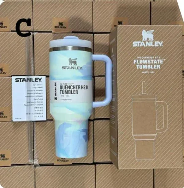 Insulated thermal tumbler