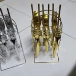 Stainless steel flatware set