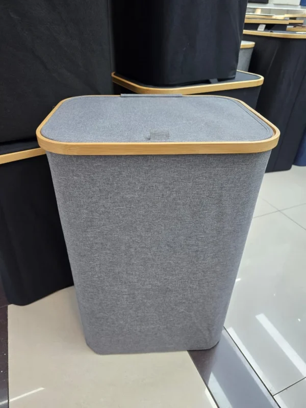 Black laundry sorter