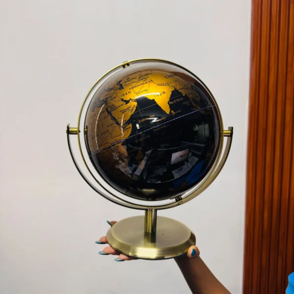 Educational globe figurine