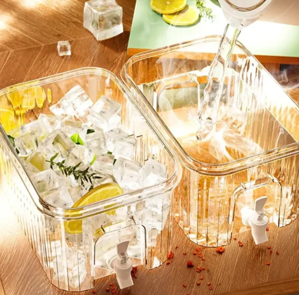Refrigerator drink tap jug