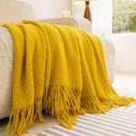 Cozy acrylic throw