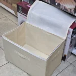 Zipper storage container