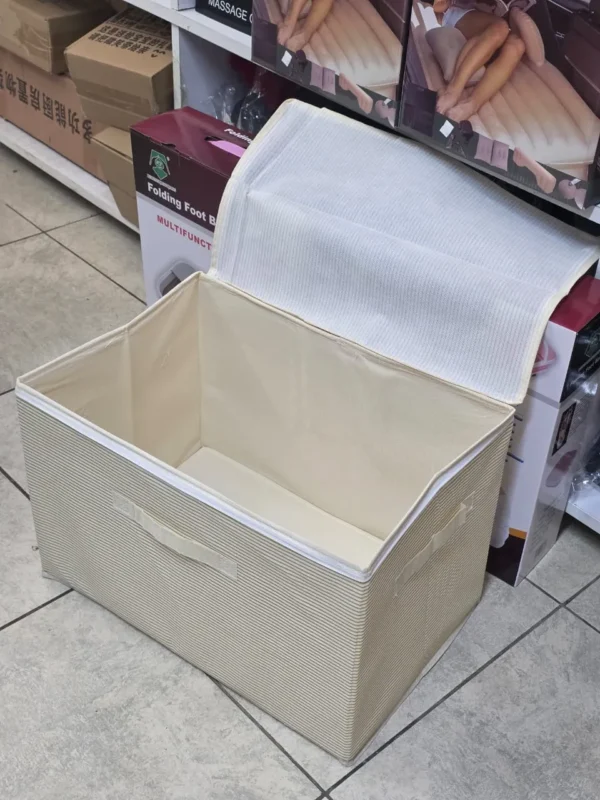 Zipper storage container