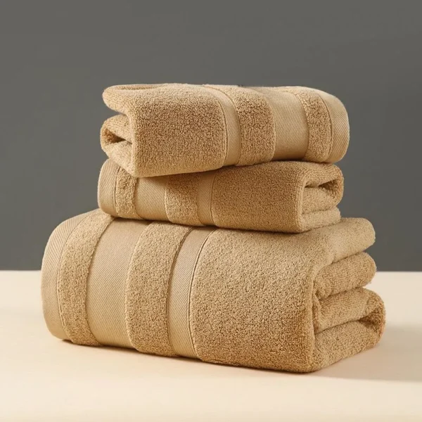 Absorbent bathroom towels