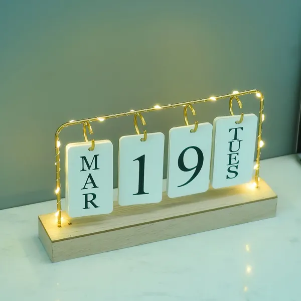 Vintage desk calendar