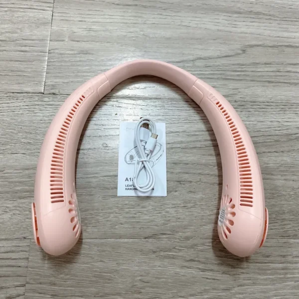 USB fan for travel