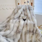 Bubble texture blanket