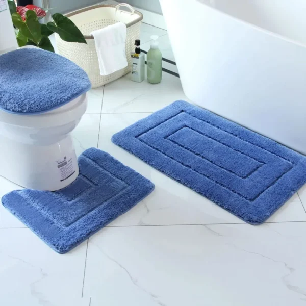 Nonslip bath mats