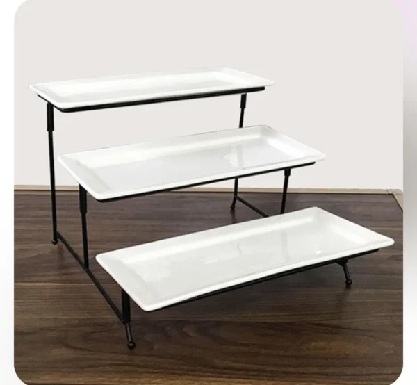 cake tray display