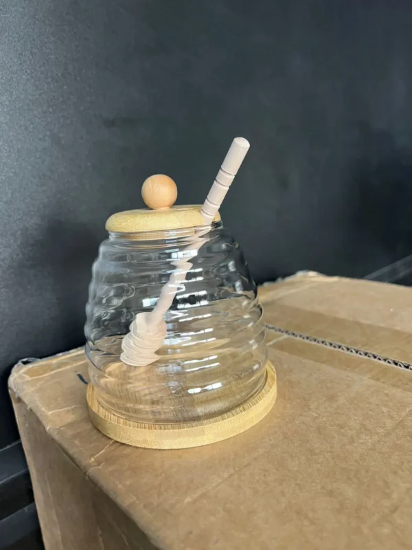 Wooden lid honey pot