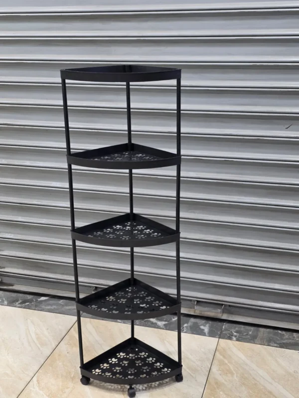 Space saving corner shelf
