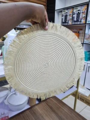 Round Elegant Braided table mats