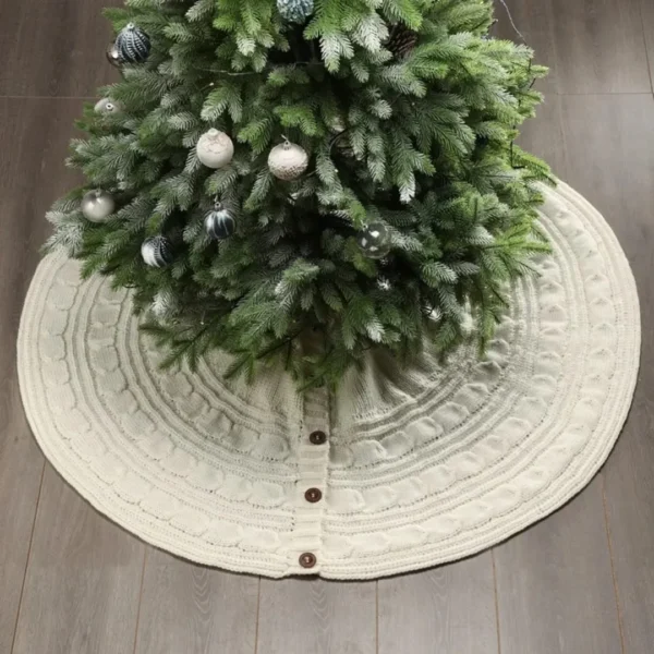 Christmas knitted tree skirt