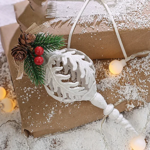Christmas White Conch Pendant
