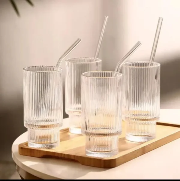 Reusable glass straw tumbler