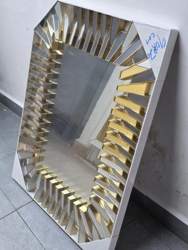 Quality Luxury Decorative Mirror