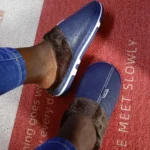 Comfortable Warm Indoor Shoes 6 Plush warm slippers