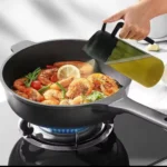 2-in-1 Oil Jar Sprayer & Dispenser 3 600ml oil bottle