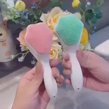 Cute cat paw facial brush