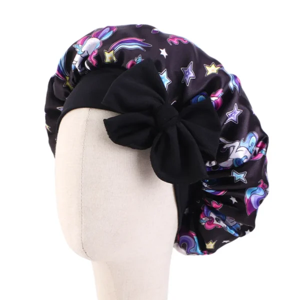 Satin bonnet for kids