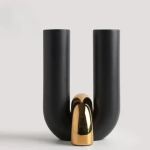 Noir Curve Vase