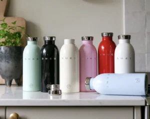 Double wall vacuum bottle