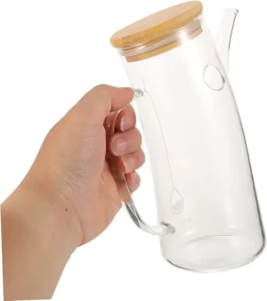 Curved glass oil dispenser