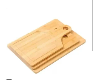 Bamboo cutting board with handle