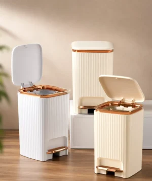 Elegant pedal bin